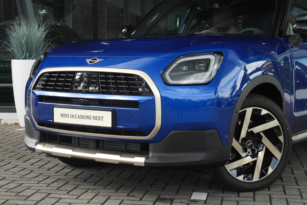 MINI Countryman 7