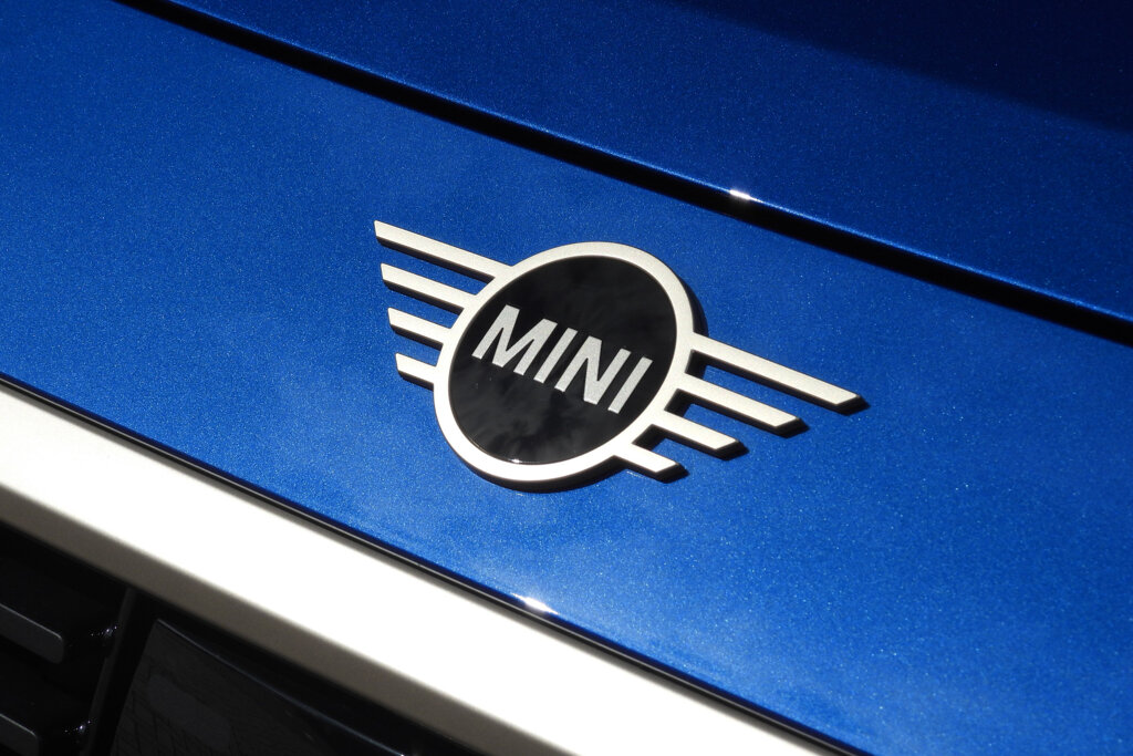 MINI Countryman 37