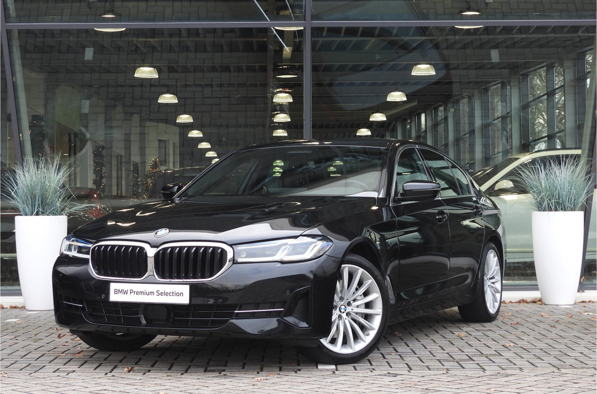 BMW 5 Serie 540i High Executive Automaat