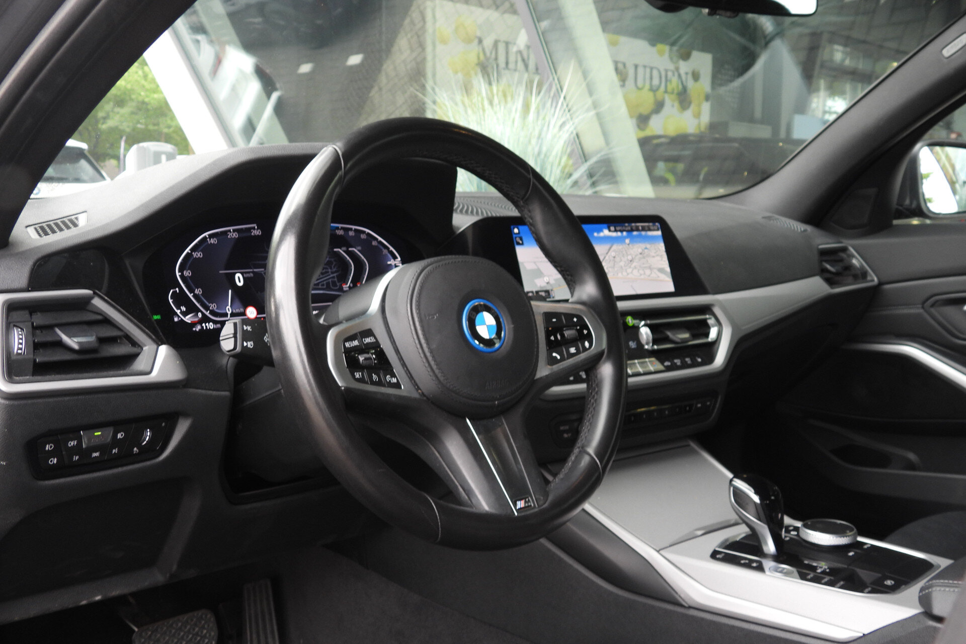 BMW 3 Serie Touring 320e High Executive Automaat - Afbeelding 2