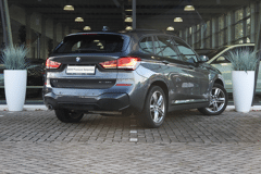 BMW X1 xDrive25e M Sport Automaat - Afbeelding 4