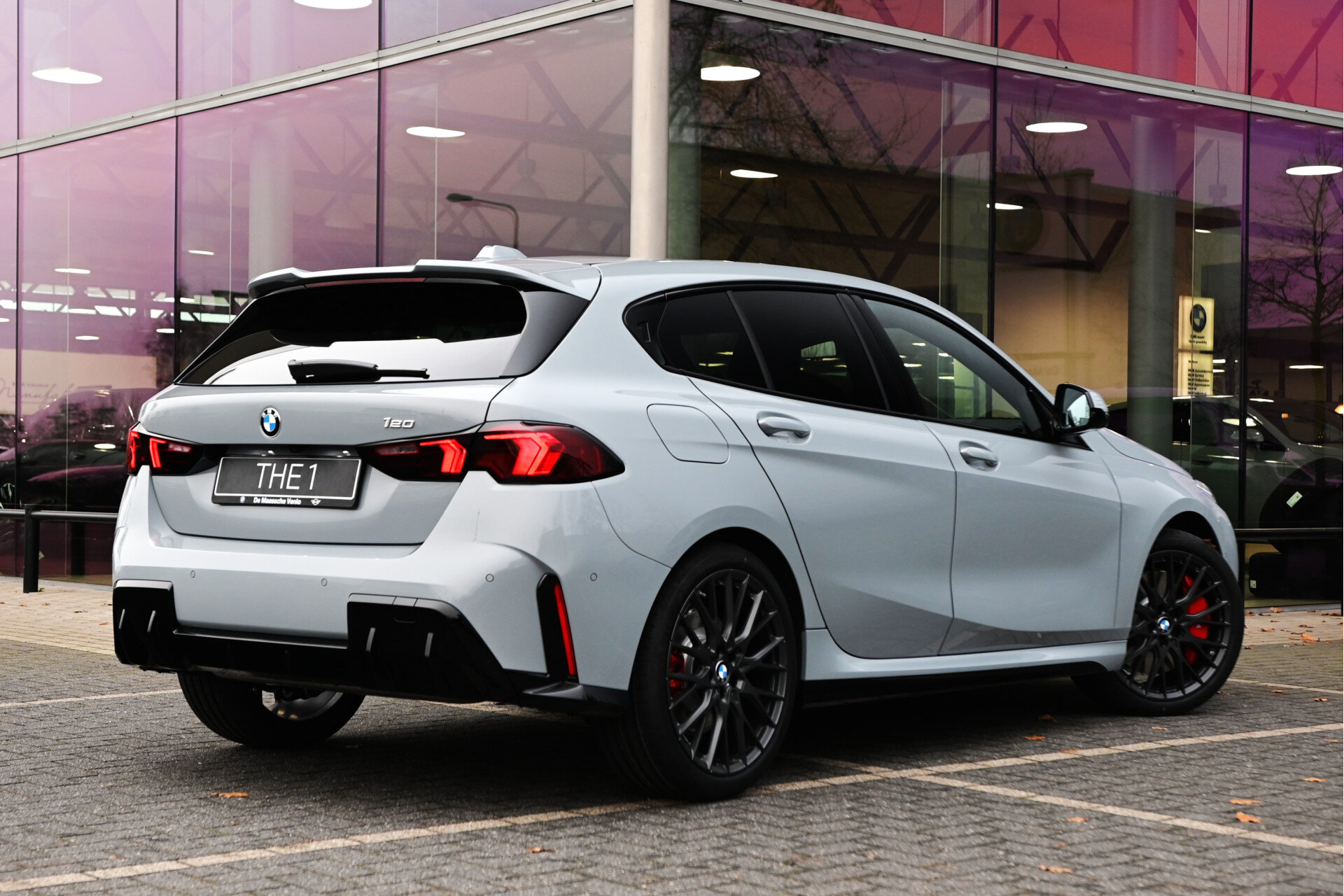 BMW 1 Serie 120 High Executive M Sport Automaat - Afbeelding 2