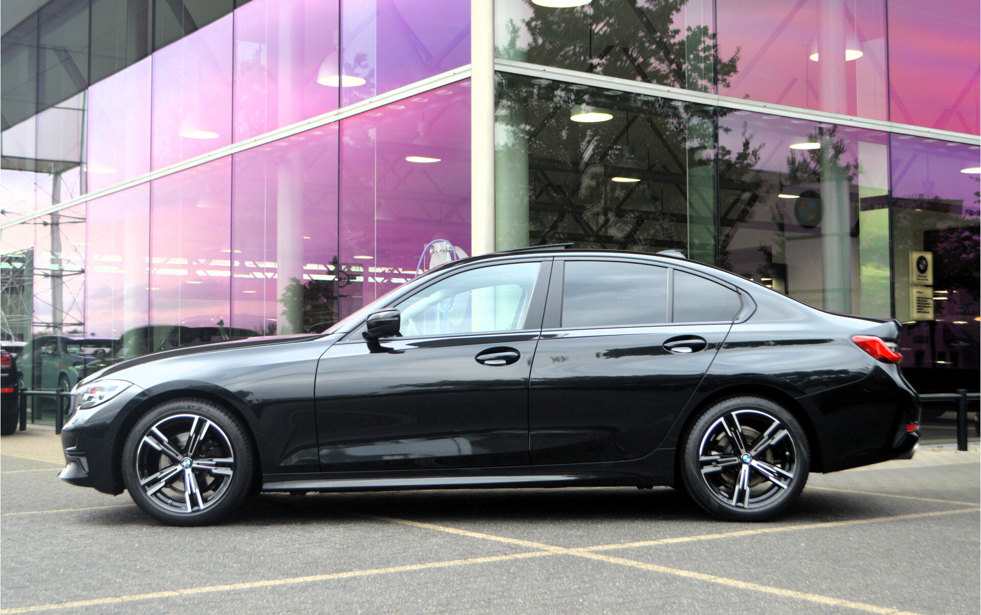 BMW 3 Serie 320i High Executive Automaat - Afbeelding 3