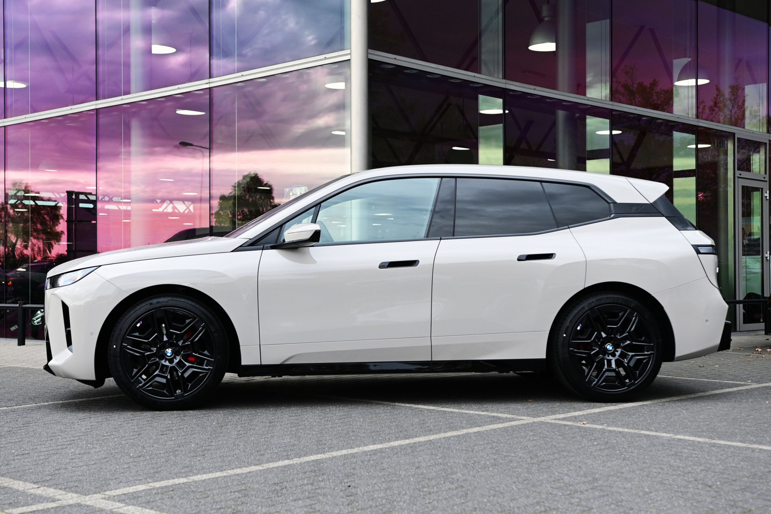 BMW iX xDrive45 M Sport