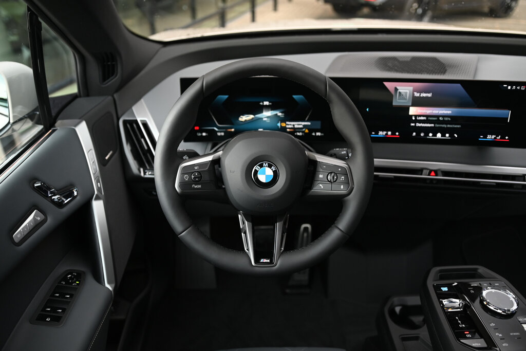 BMW iX 7
