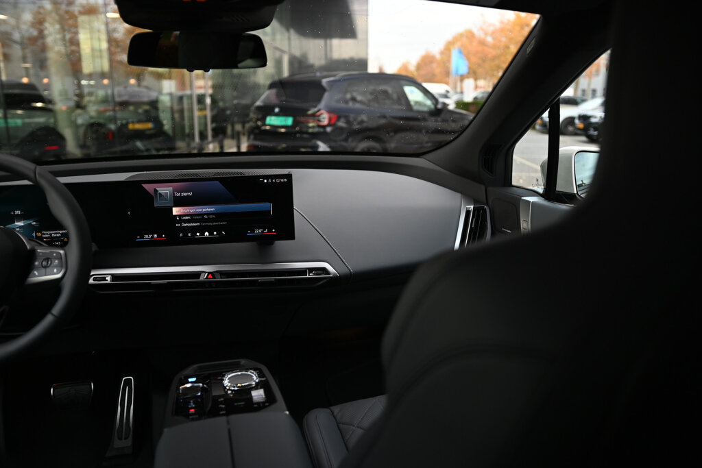 BMW iX 30