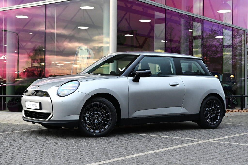 MINI Electric 1