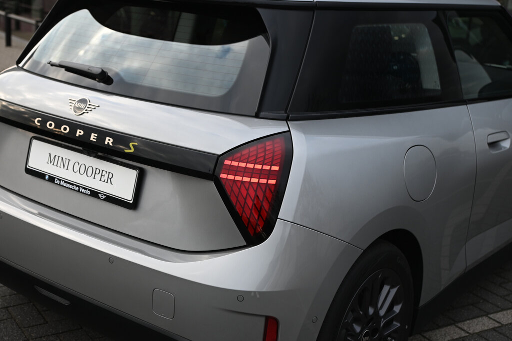 MINI Electric 14