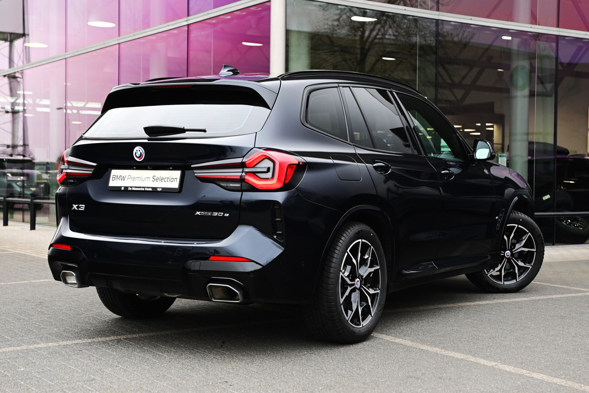 BMW X3 xDrive30e High Executive M Sport Automaat - Afbeelding 2