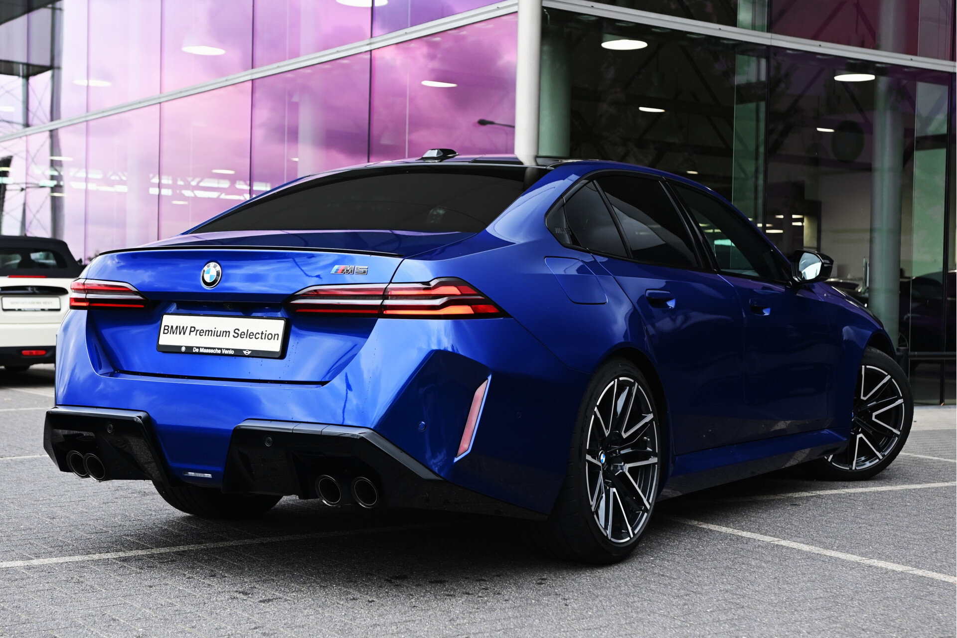 BMW M5 5 Serie Automaat - Afbeelding 2