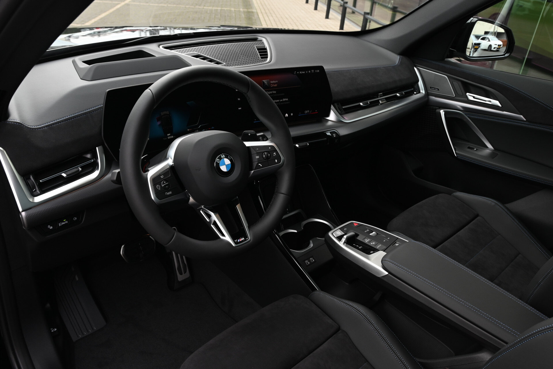 BMW X1 sDrive20i M Sport Automaat - Afbeelding 4