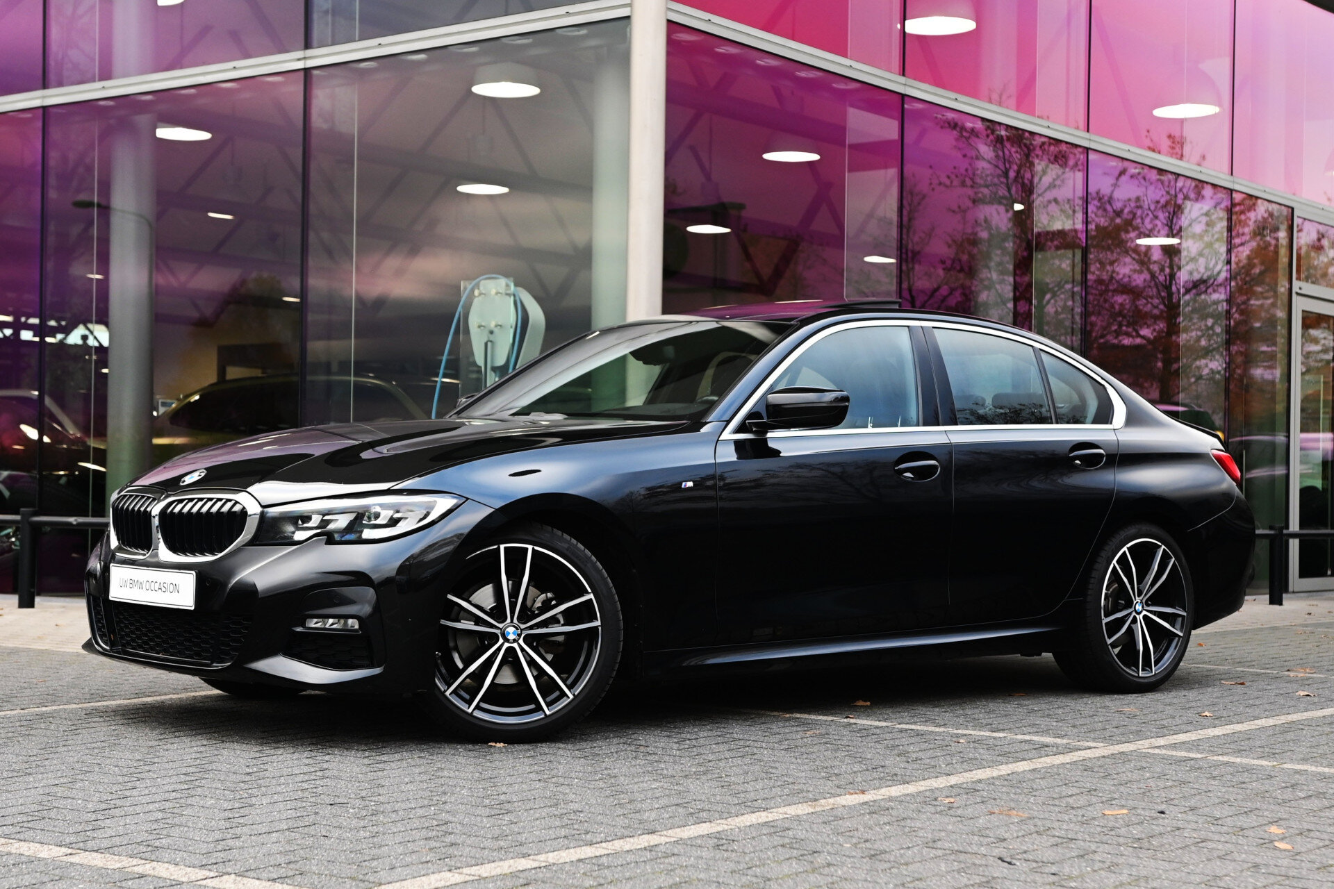 BMW 3 Serie 320i Executive M Sport Automaat