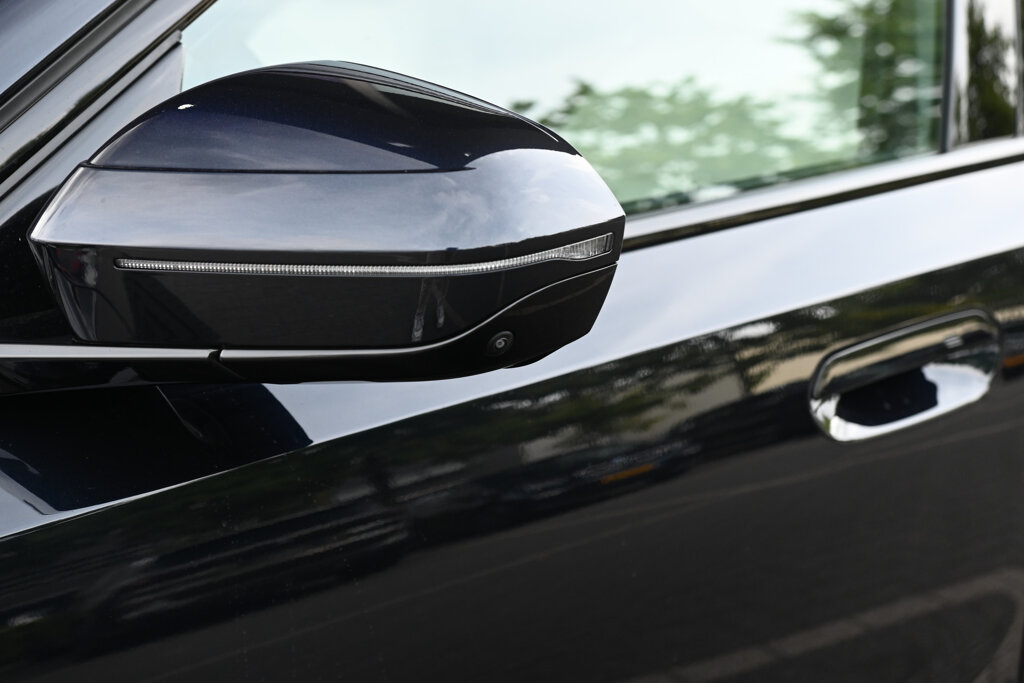 BMW i5 11