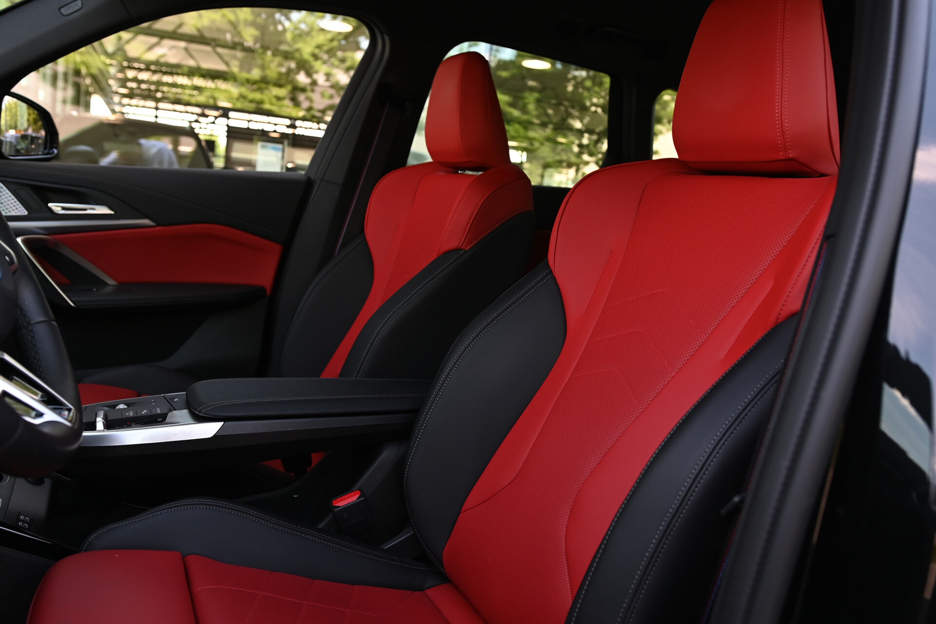 BMW X1 xDrive30e High Executive M Sport Automaat - Afbeelding 4