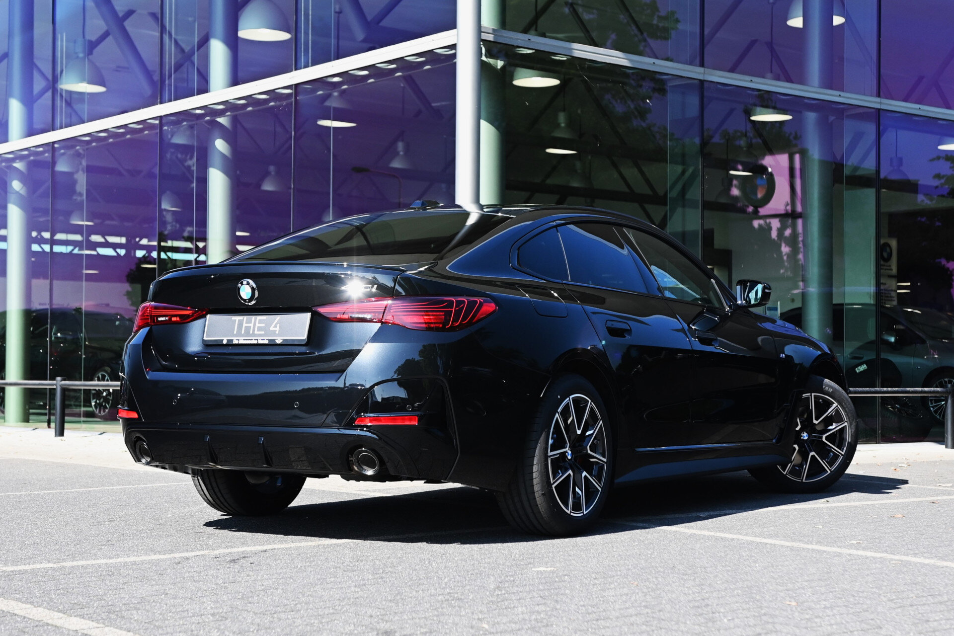 BMW 4 Serie Gran Coupé 420i M Sport Automaat - Afbeelding 2