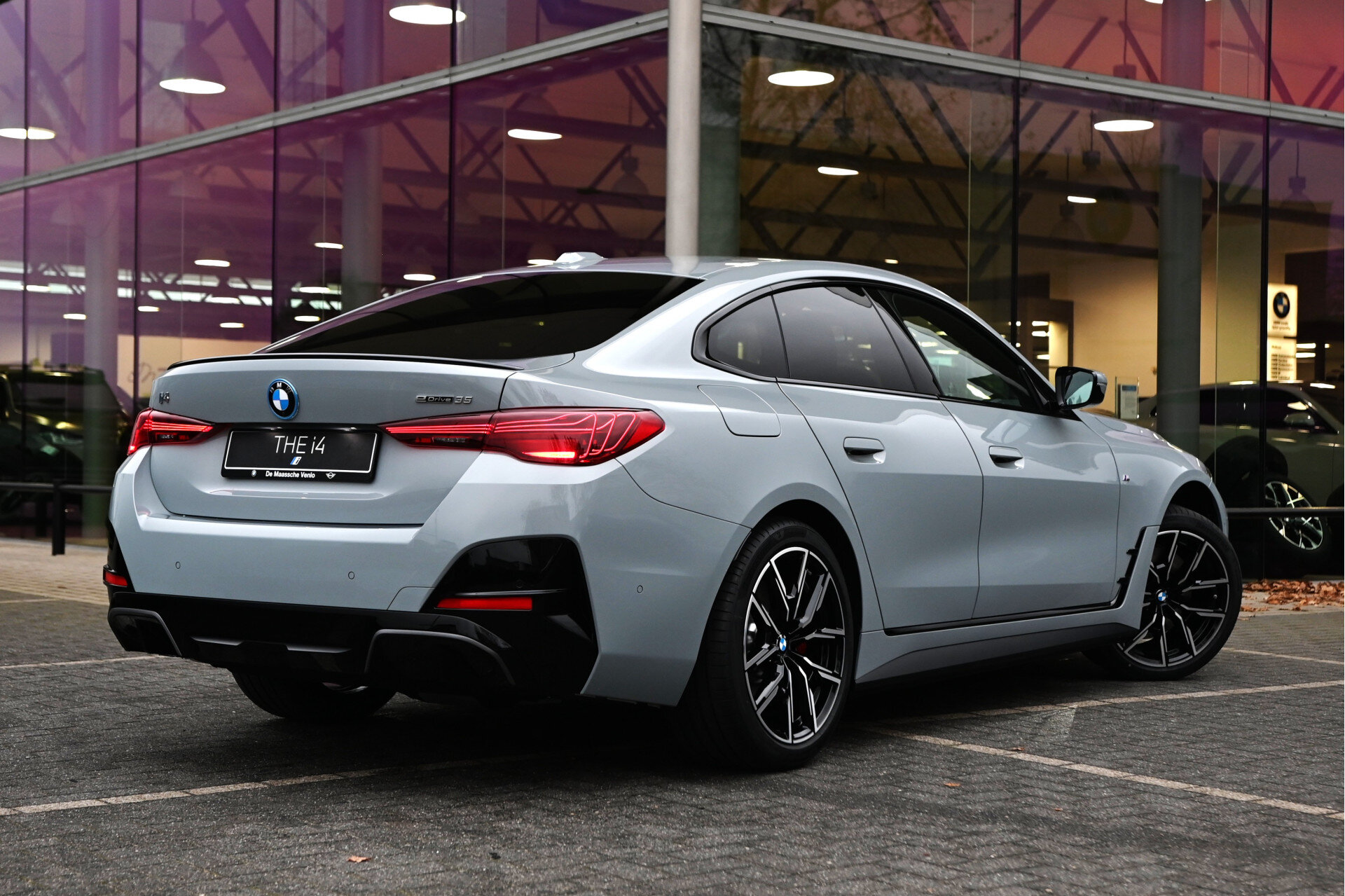 BMW i4 eDrive35 Gran Coupé M Sport - Afbeelding 2