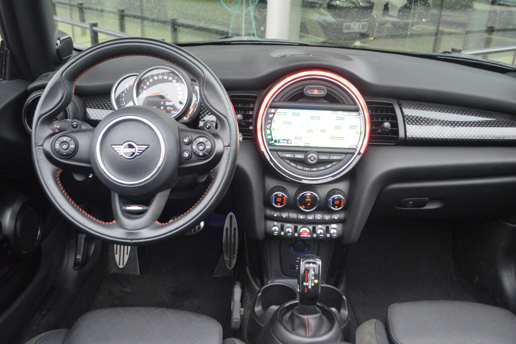 MINI Cooper S Cabrio 2