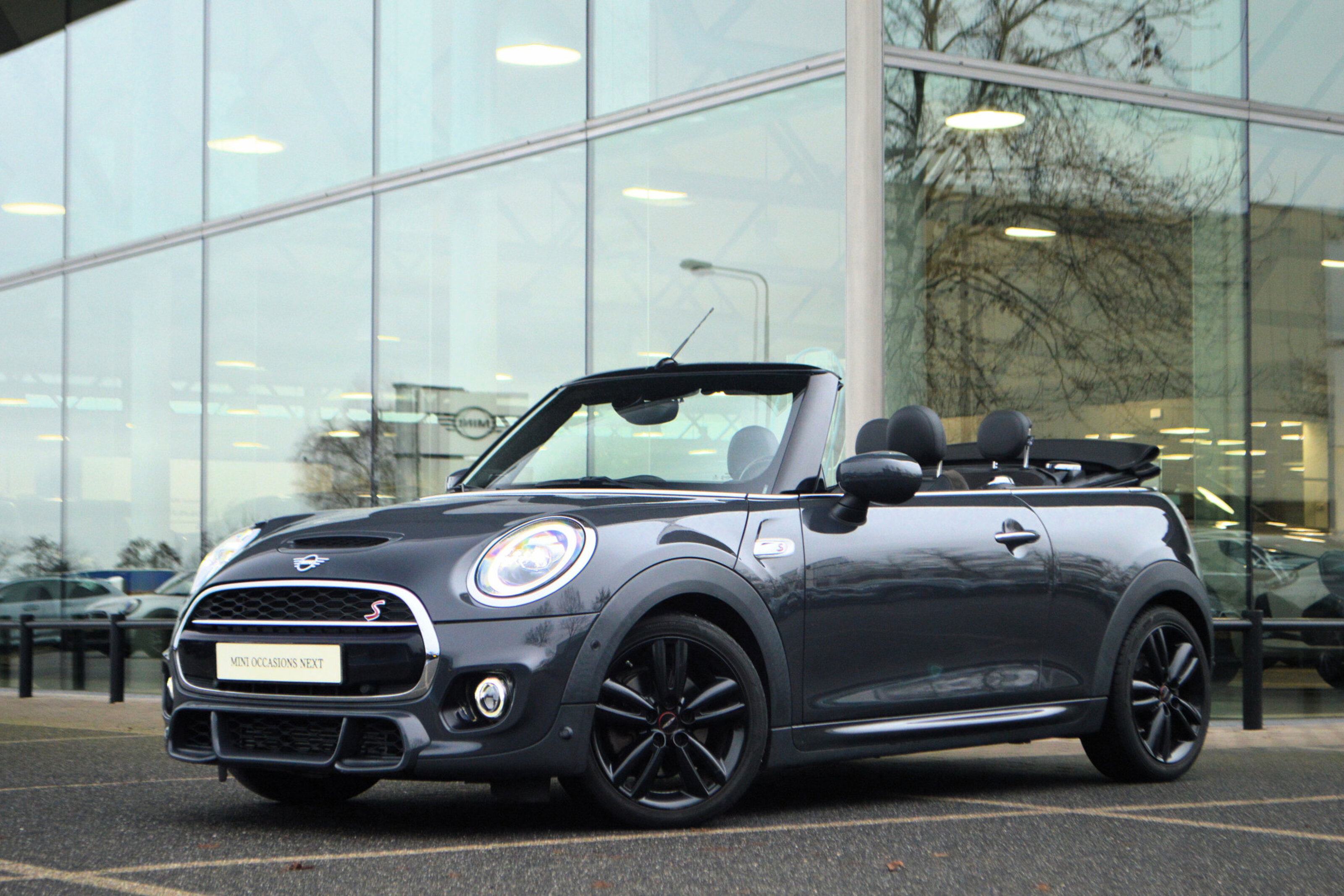 MINI Cooper S Cabrio John Cooper Works Automaat