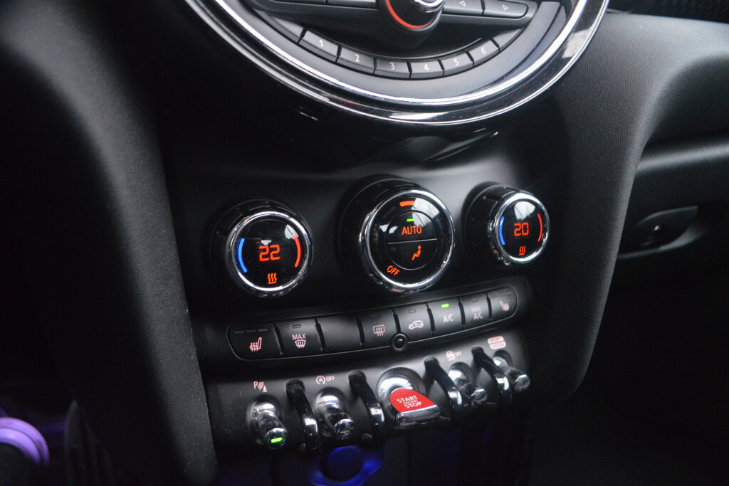 MINI Cooper S Cabrio 16