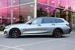 BMW 3 Serie Touring 330i M Sport Automaat - Afbeelding 5