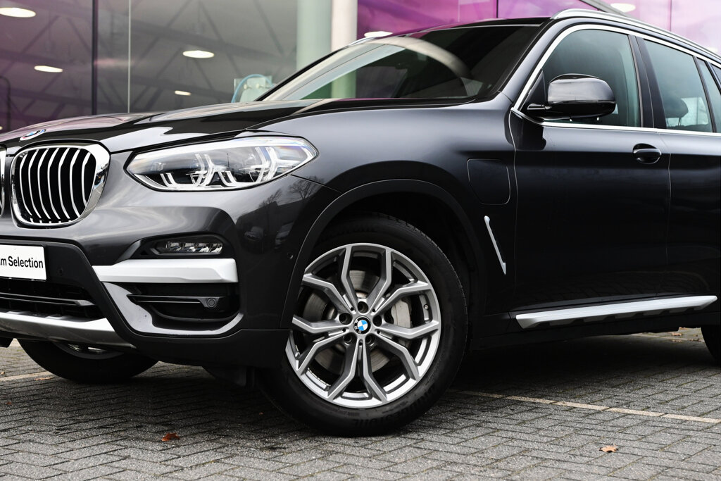 BMW X3 13