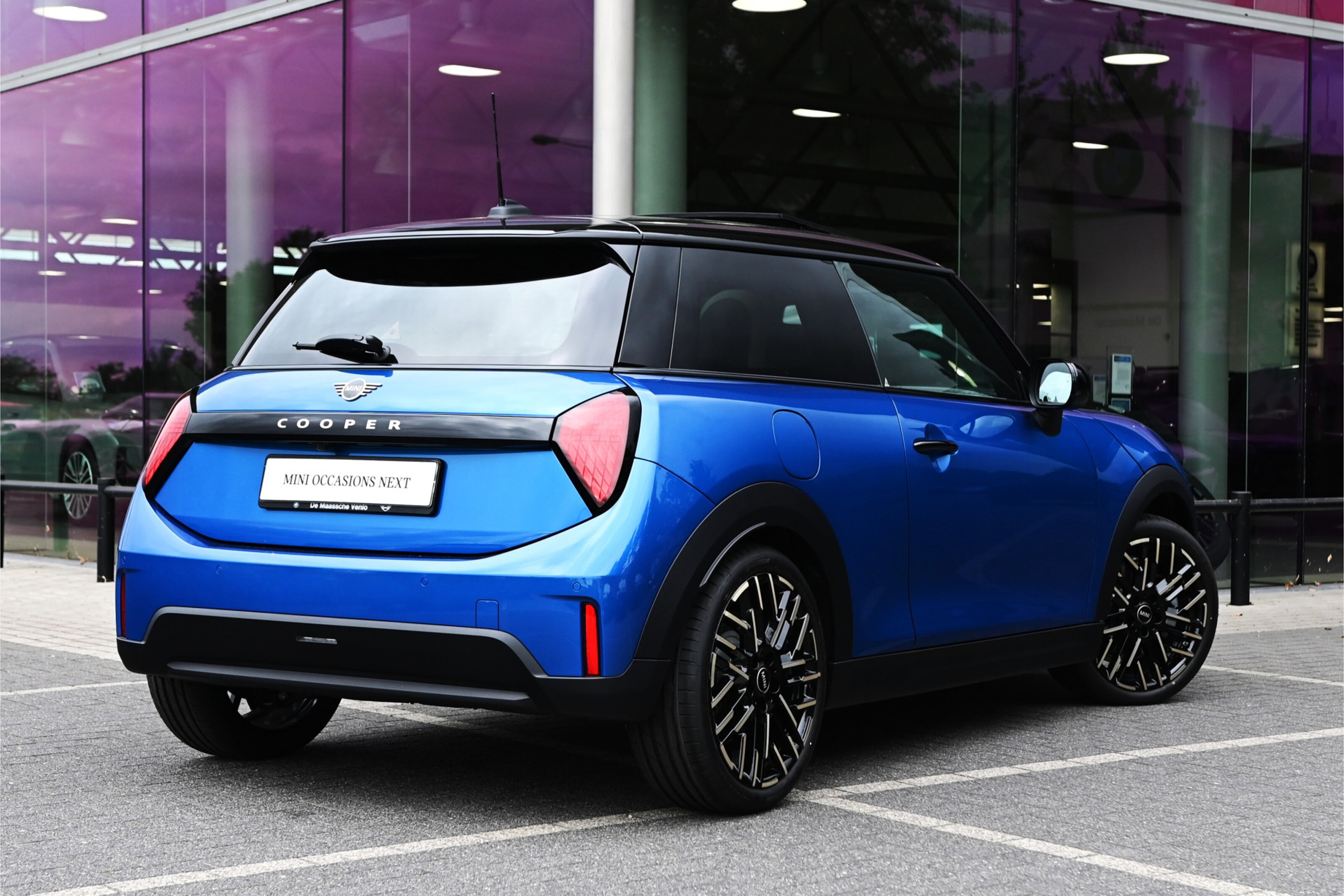 MINI 3-Deurs Hatchback Cooper C Automaat