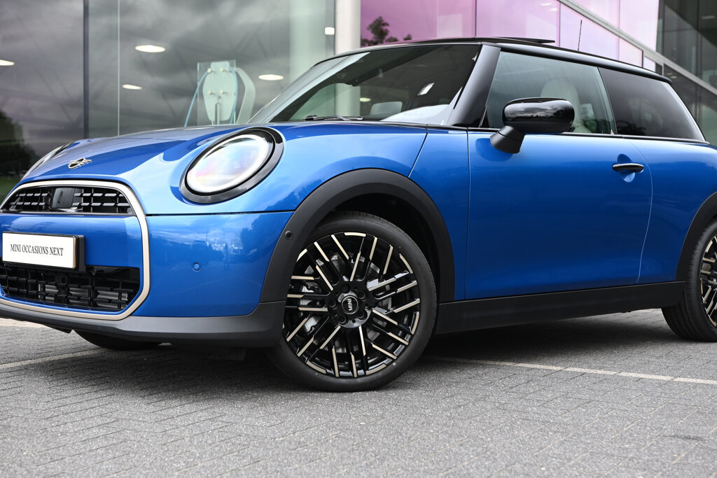MINI 3-Deurs 14
