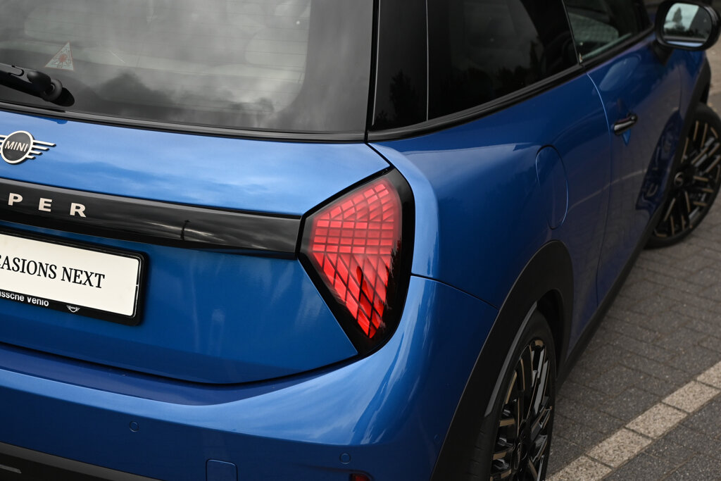 MINI 3-Deurs 17