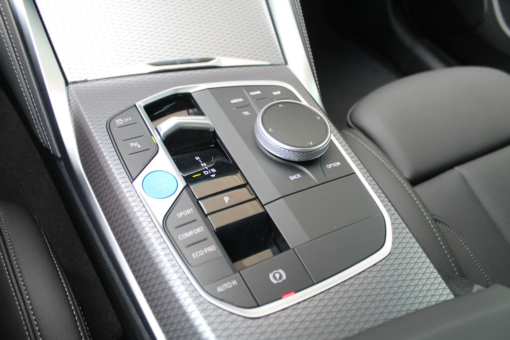 BMW i4 4