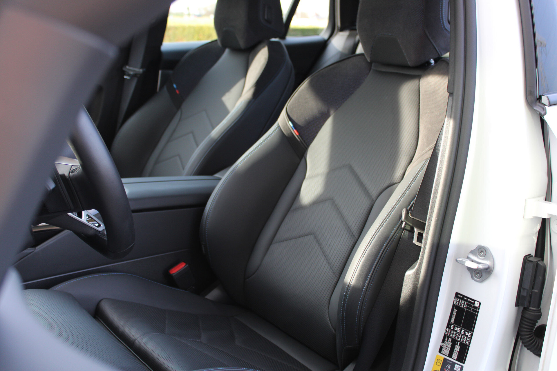 BMW 5 Serie Touring 530e M Sport Automaat - Afbeelding 4