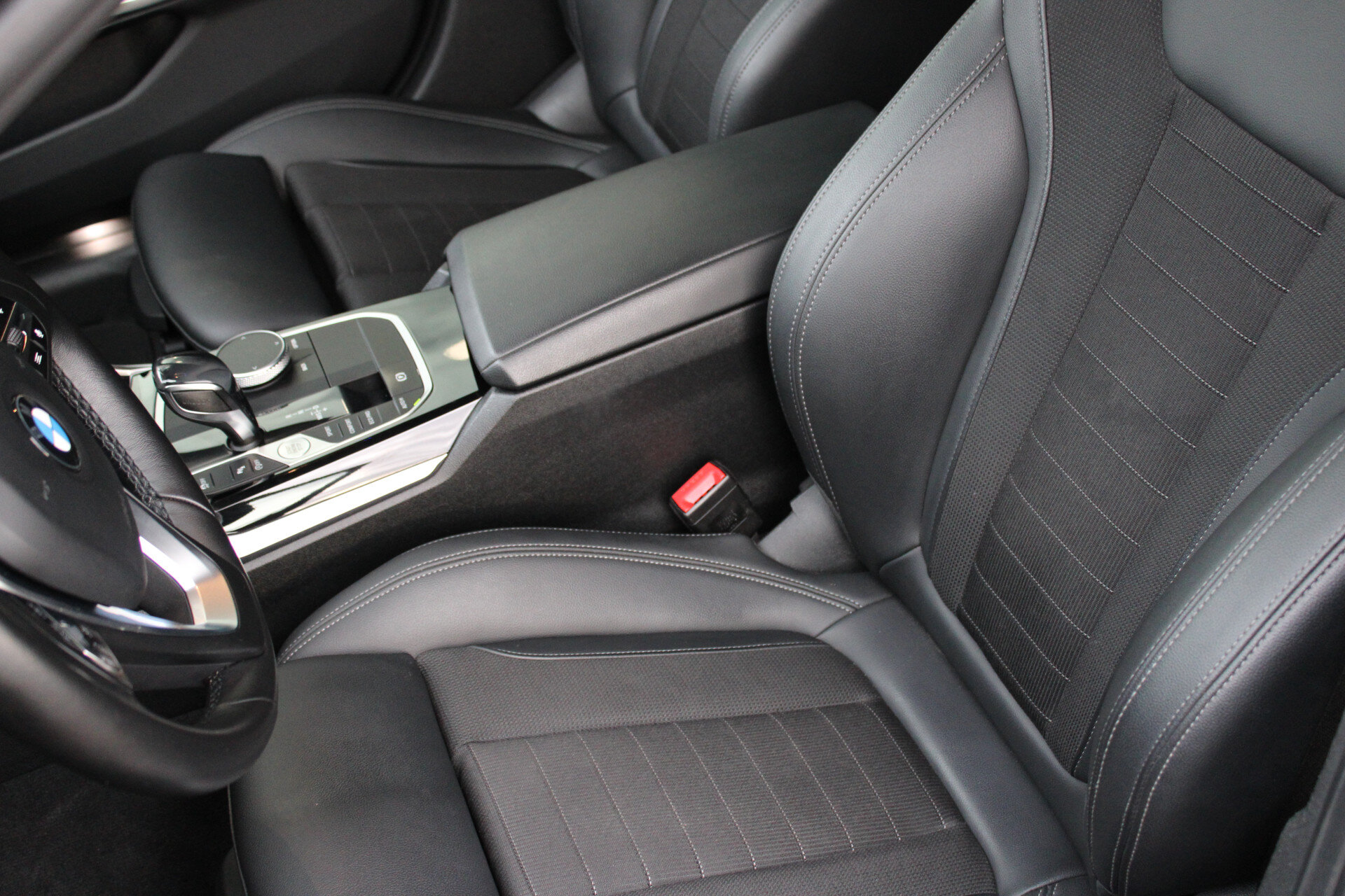 BMW 3 Serie Touring 318i Executive Sport Line Automaat - Afbeelding 3