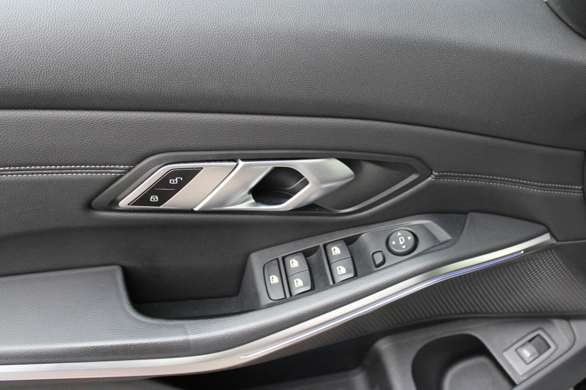 BMW 3 Serie Touring 318i Executive Sport Line Automaat - Afbeelding 4