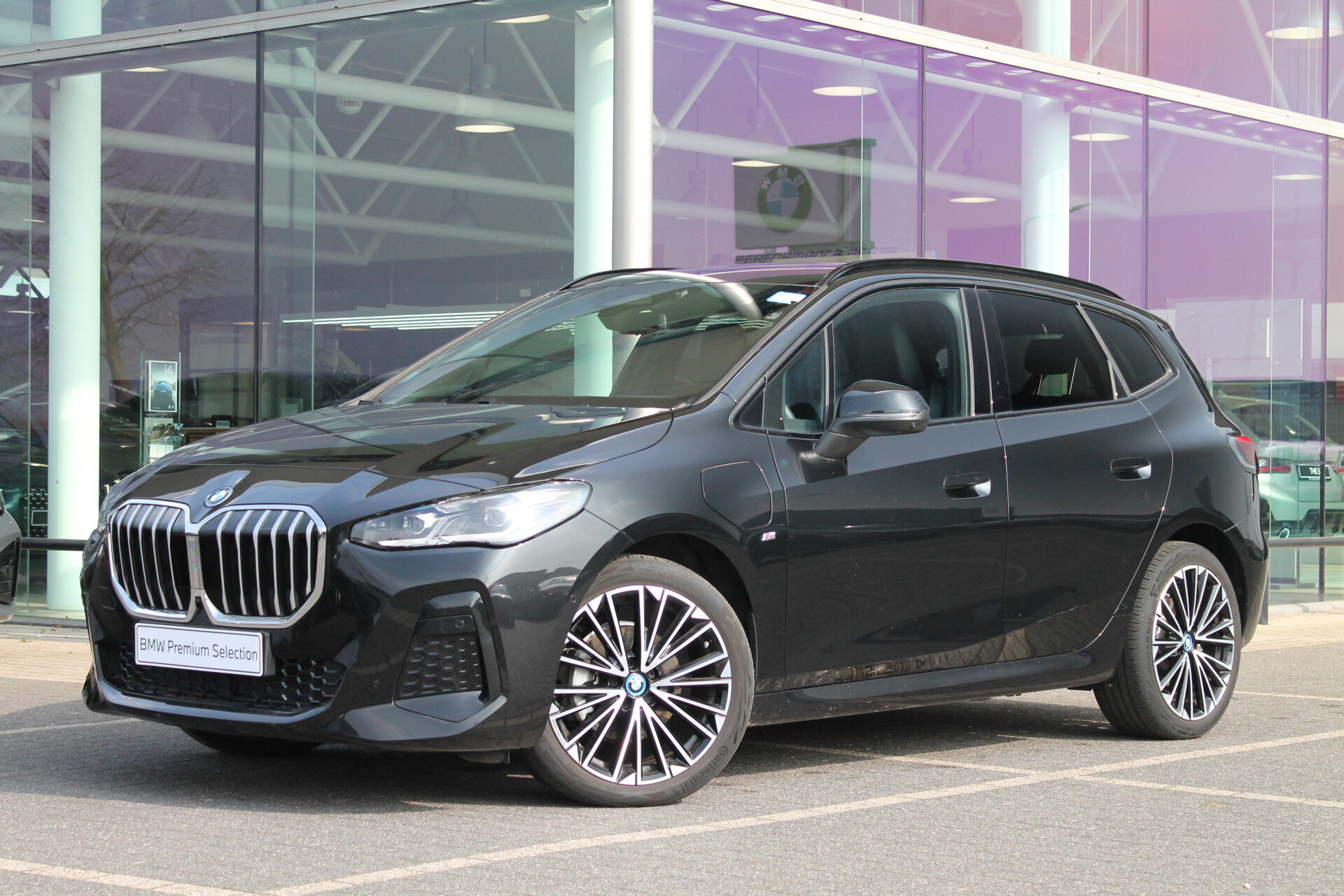 BMW 2 Serie Active Tourer 225e xDrive High Executive M Sport Automaat