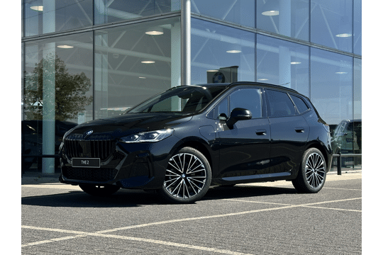 BMW 2 Serie Active Tourer 225e xDrive High Executive M Sport Automaat