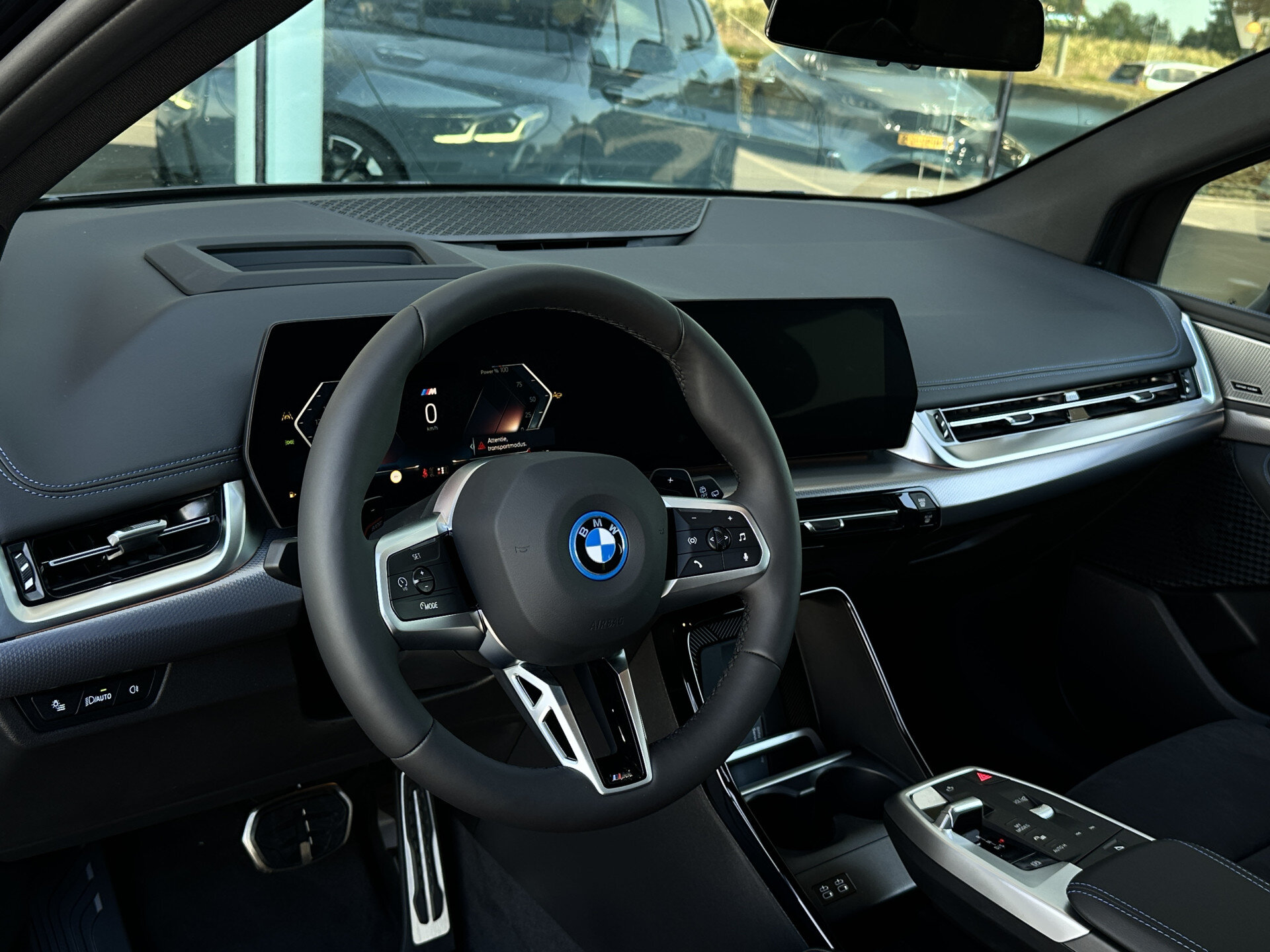 BMW 2 Serie Active Tourer 225e xDrive High Executive M Sport Automaat - Afbeelding 2