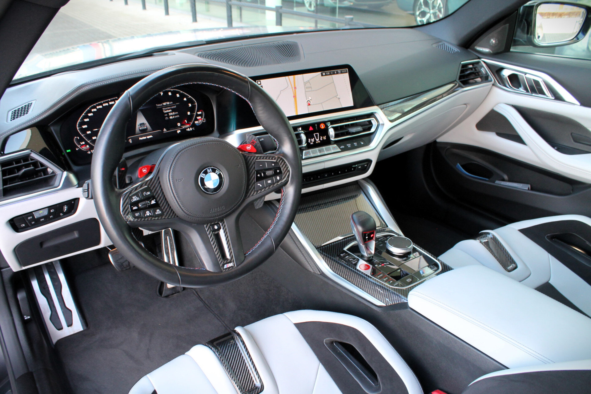 BMW 4 Serie Coupé M4 xDrive Competition High Executive Automaat - Afbeelding 4