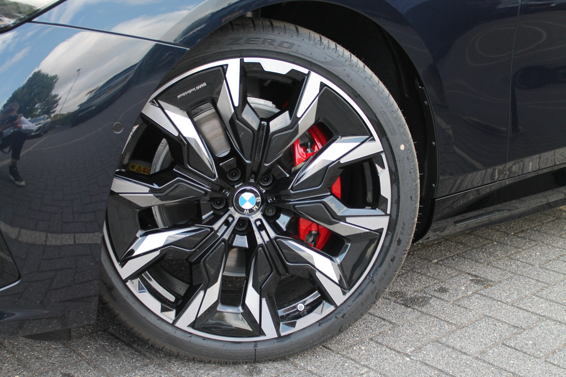 BMW i5 eDrive40 M Sport - Afbeelding 2