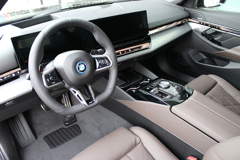 BMW 5 Serie 530e M Sport Automaat - Afbeelding 2