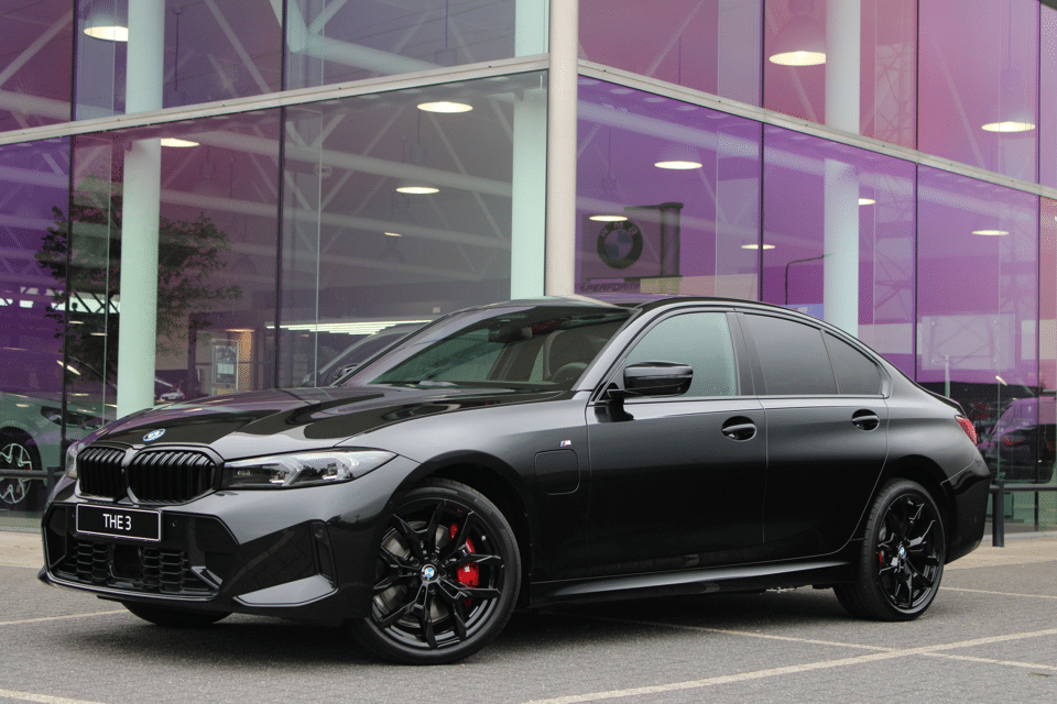 BMW 3 Serie 330e High Executive M Sport Automaat - Afbeelding 1