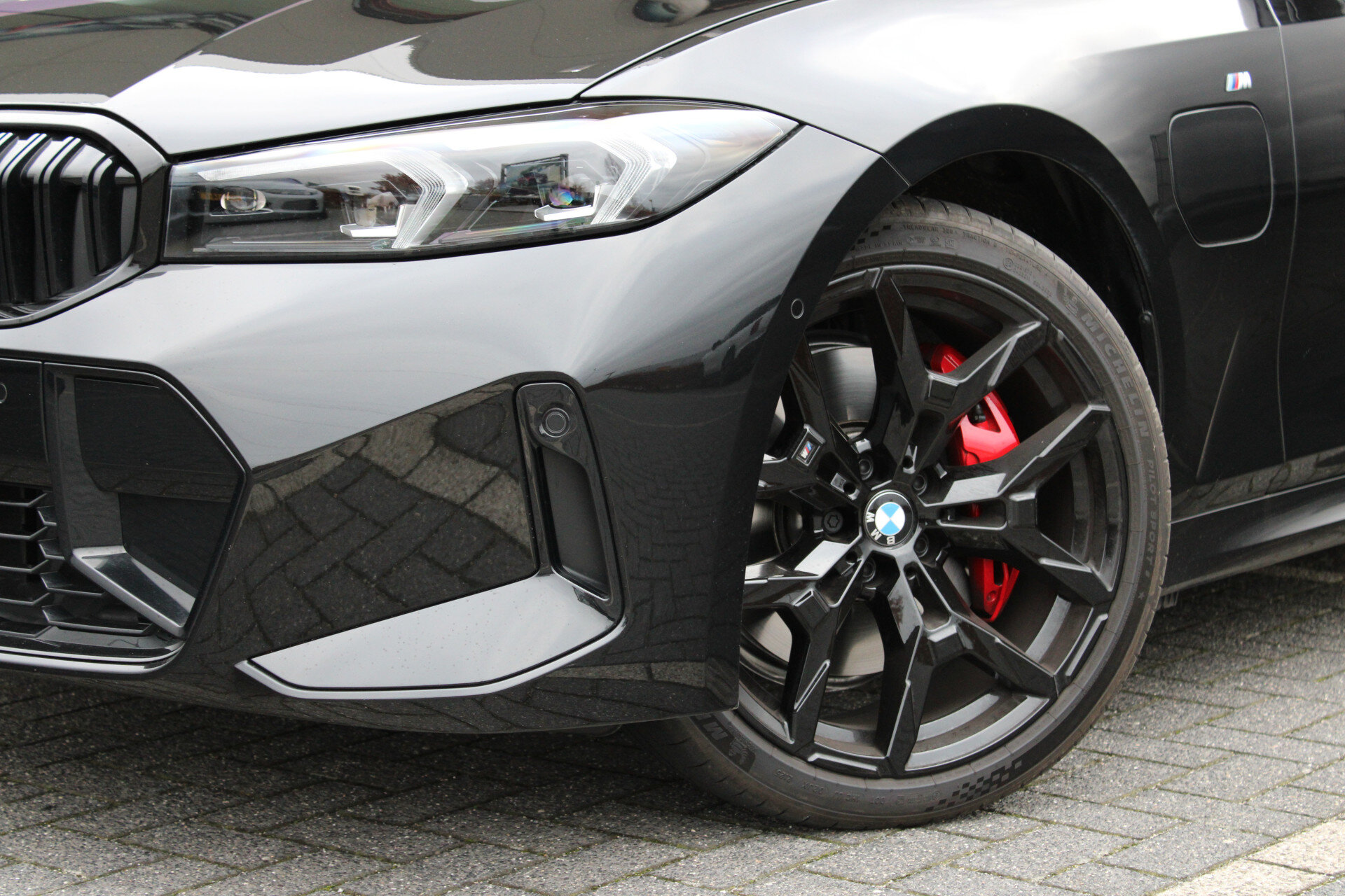 BMW 3 Serie Touring 330e High Executive M Sport Automaat - Afbeelding 5