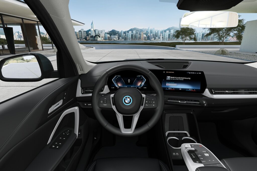 BMW iX1 3
