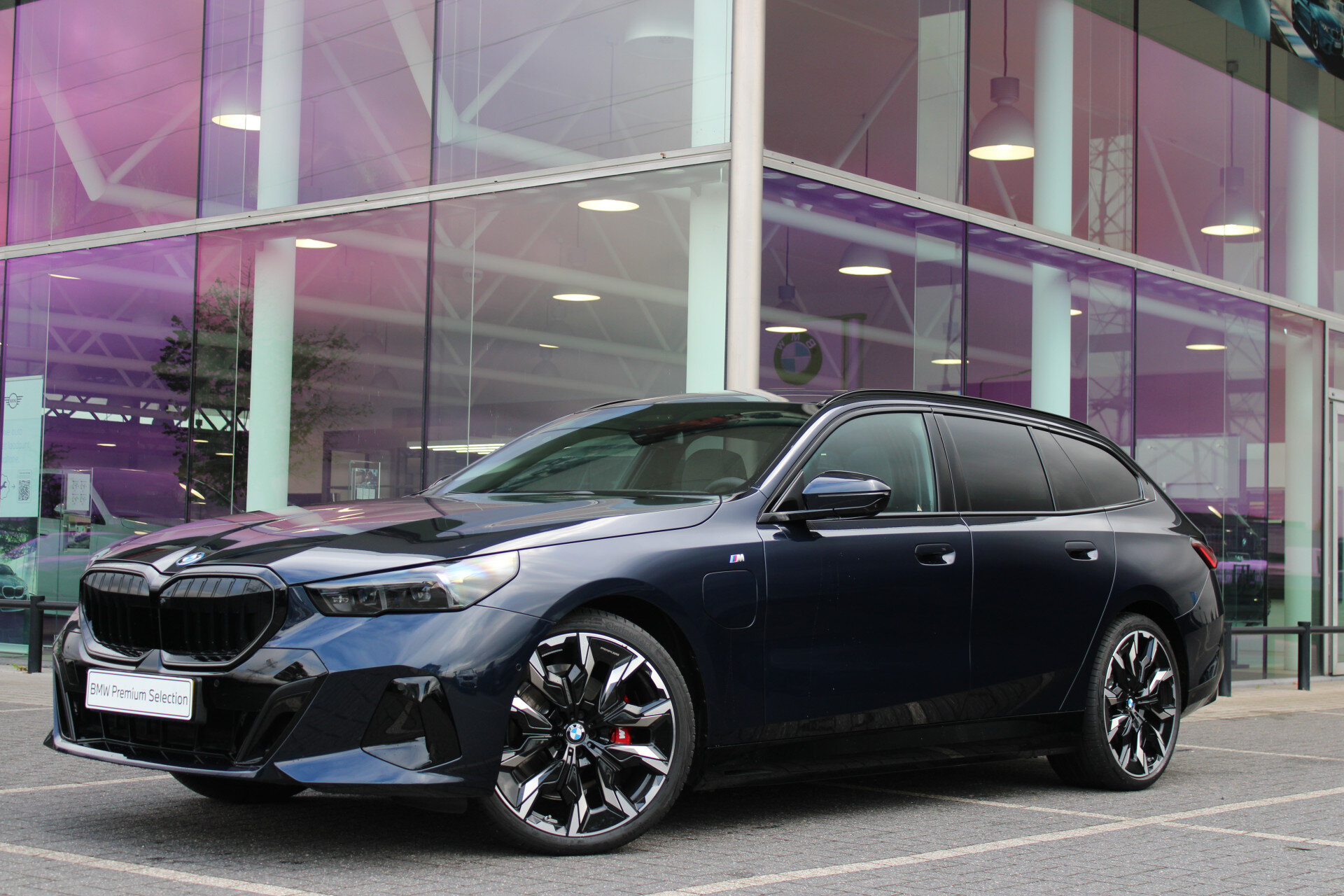 BMW 5 Serie Touring 530e M Sport Automaat