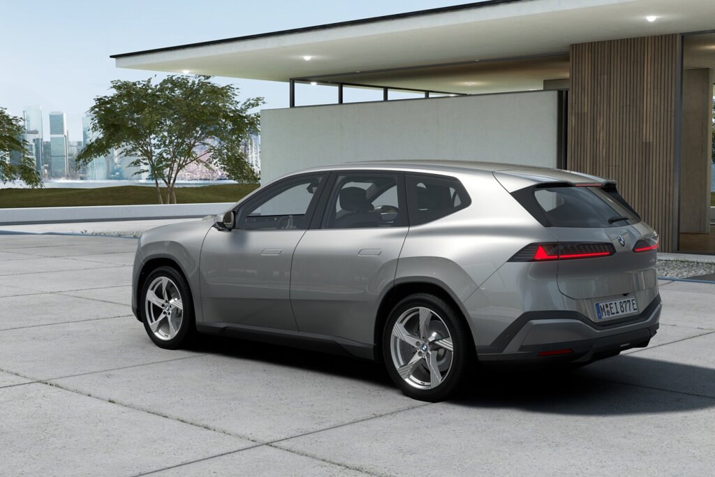 BMW iX3 2