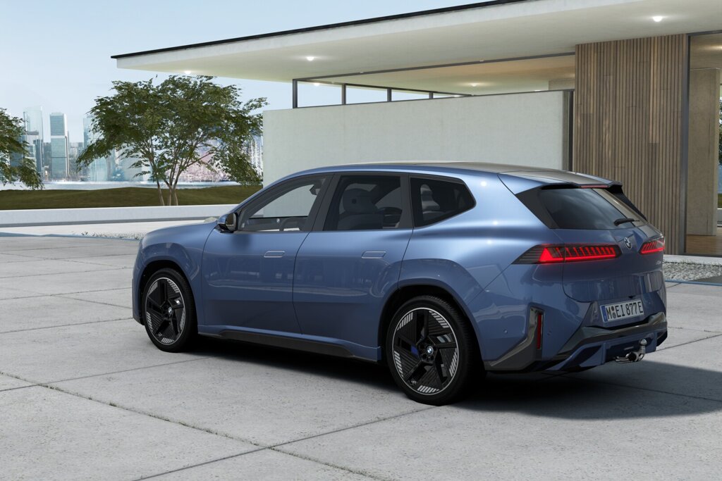 BMW iX3 2
