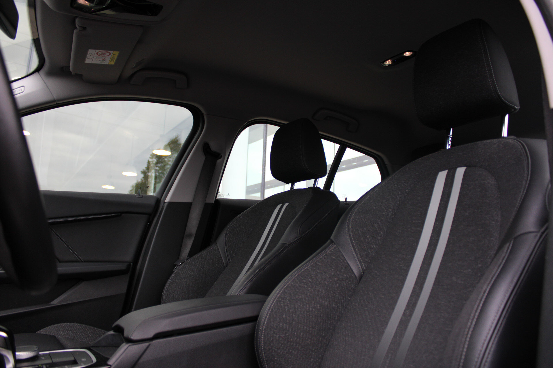 BMW 1 Serie 118i Sport Line Automaat - Afbeelding 4