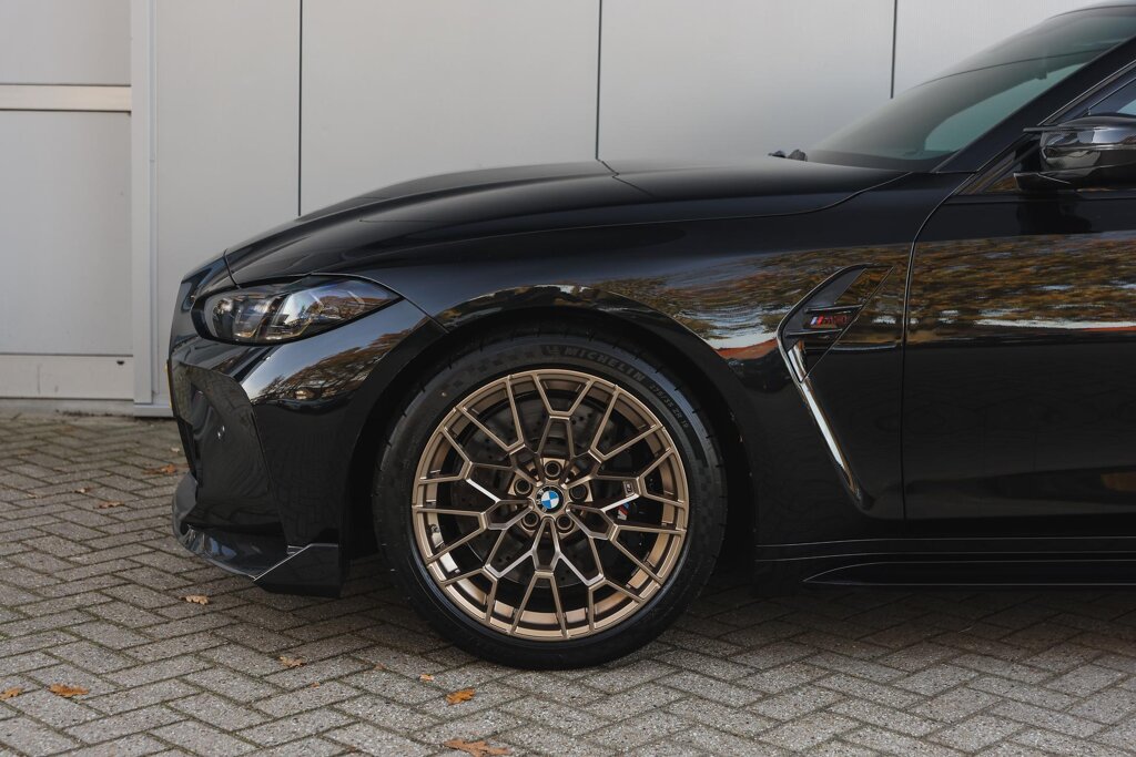BMW M3 4