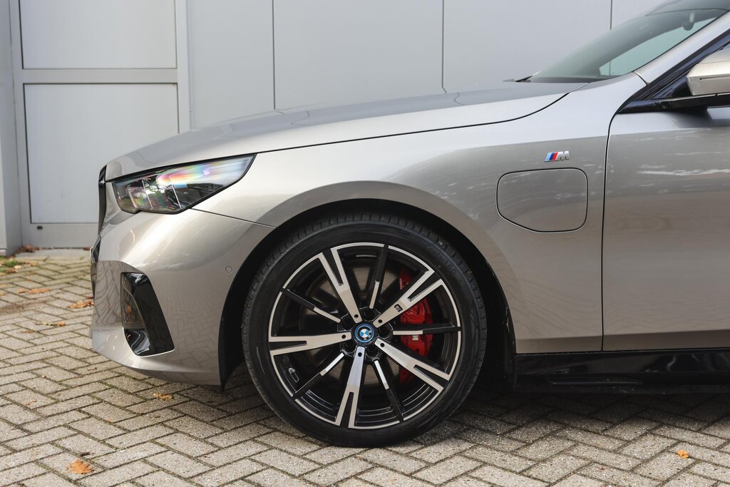 BMW 5 Serie 4