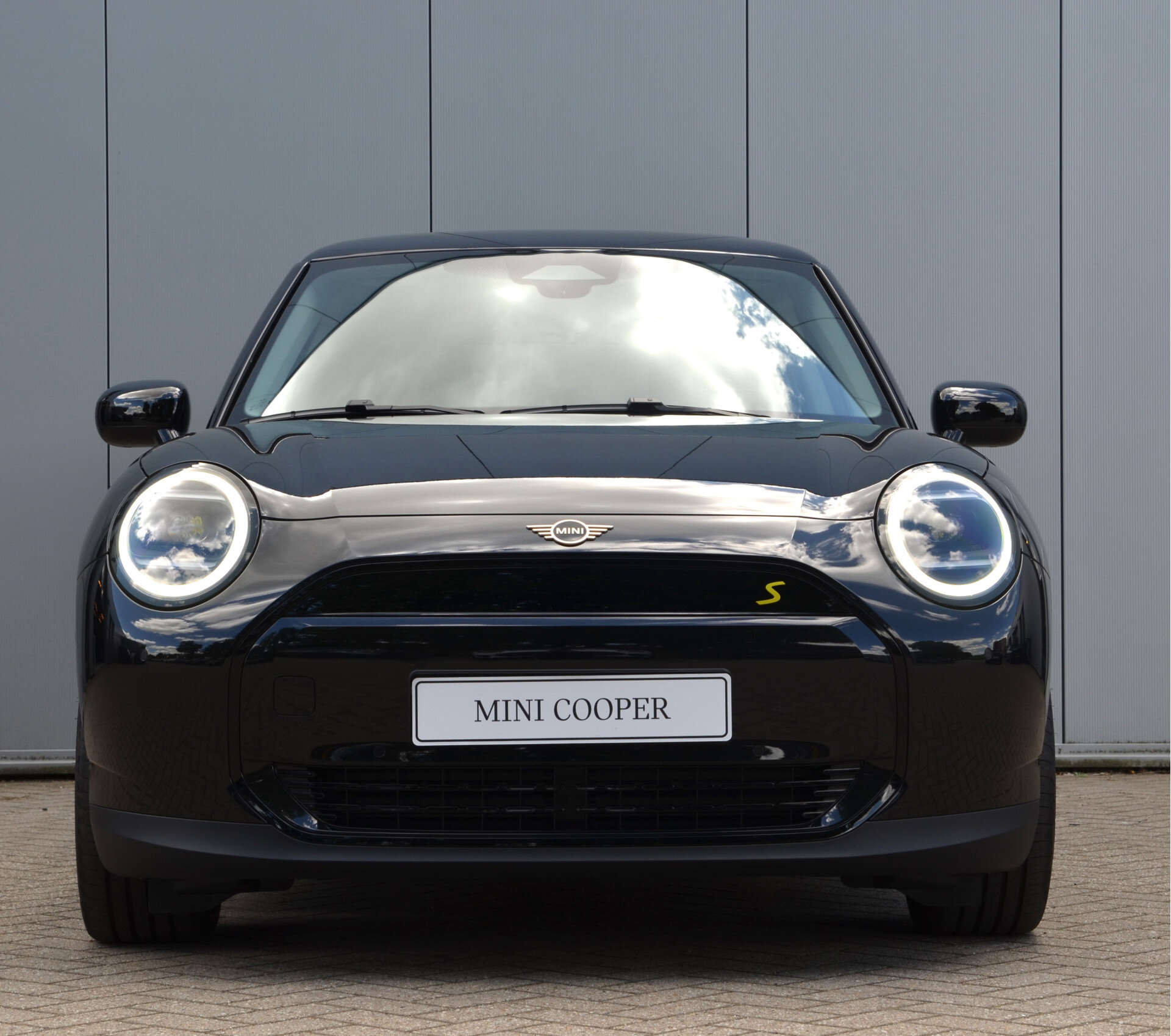 MINI Electric Hatchback Cooper SE - Afbeelding 2
