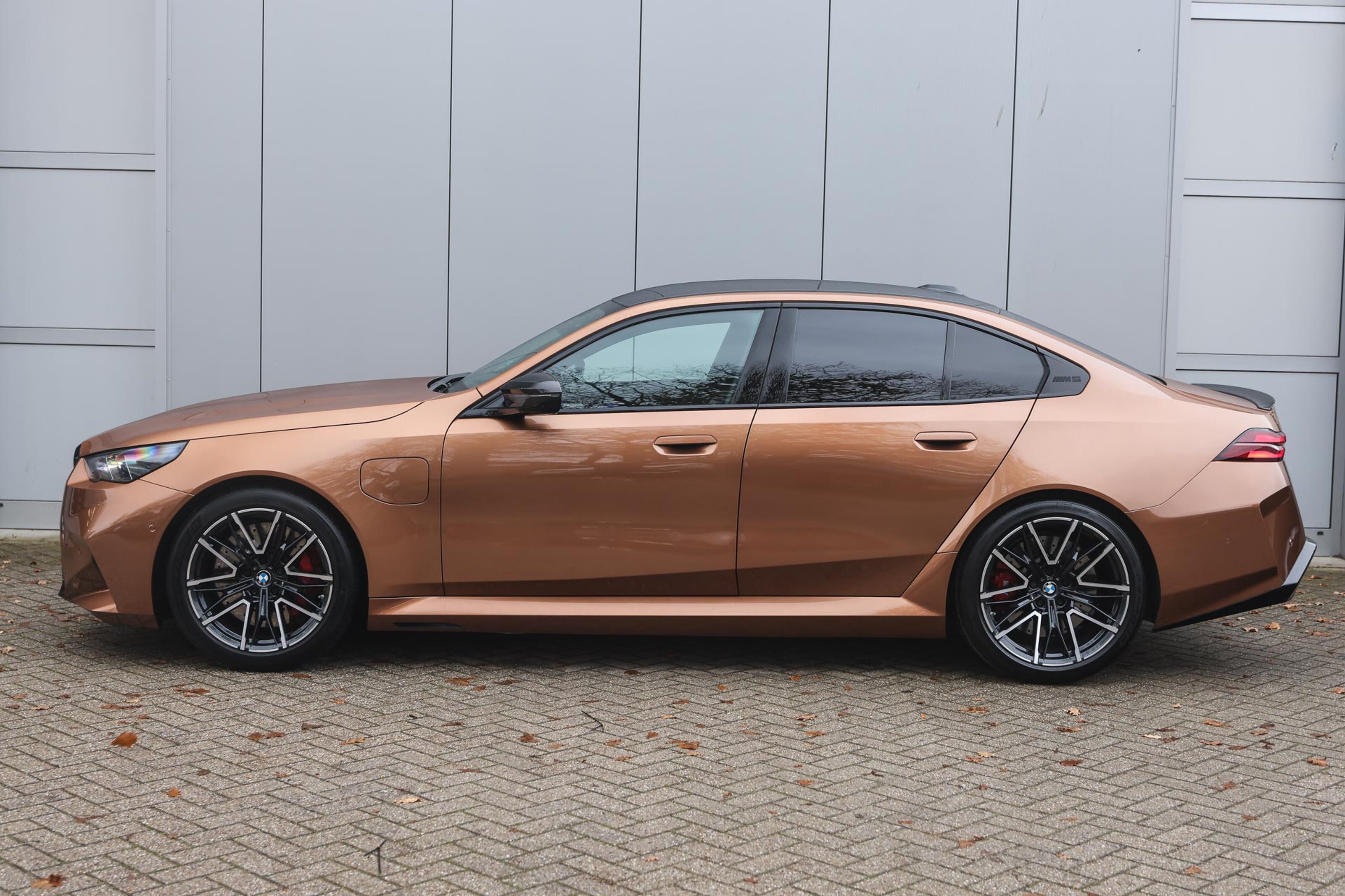 BMW M5 7