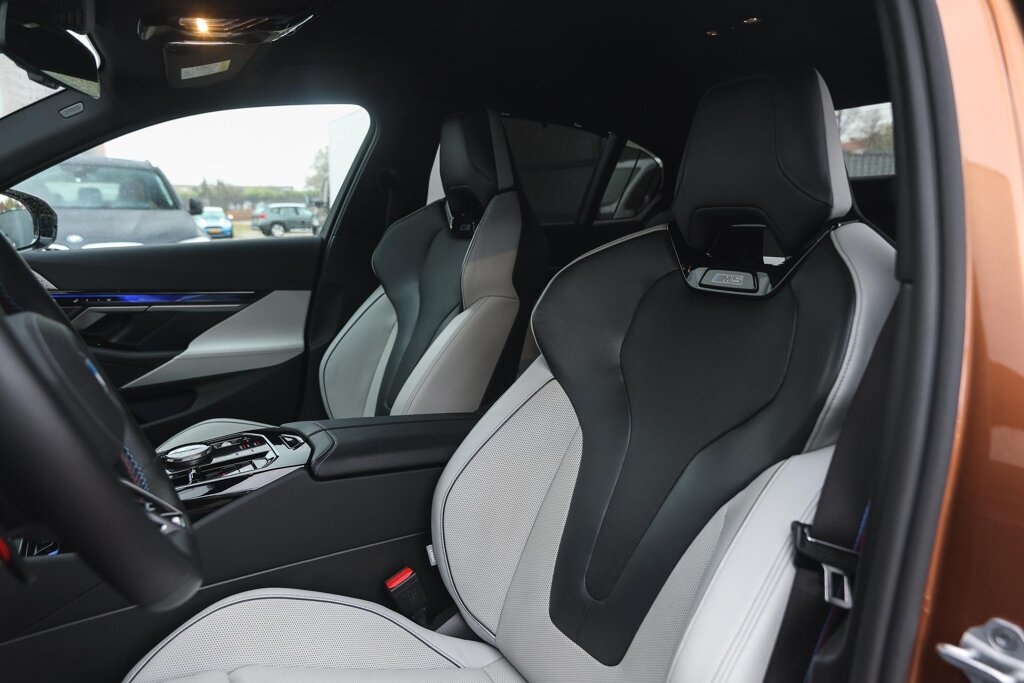 BMW M5 11